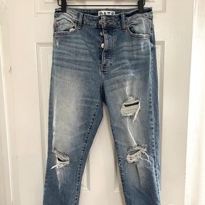 Daze Denim Distressed Ankle Straight Jean